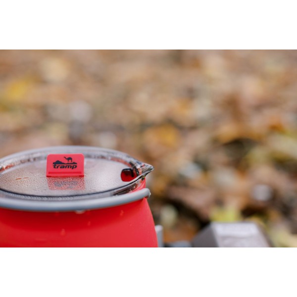 Чайник Tramp силіконовий з металевим дном 1л терракот TRC-125