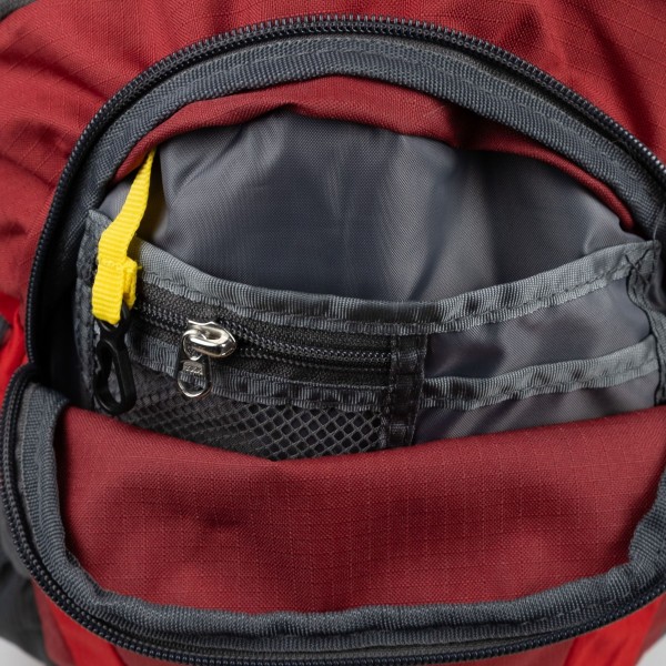 Рюкзак міський Tramp City 22 л TRP-022 Червоний