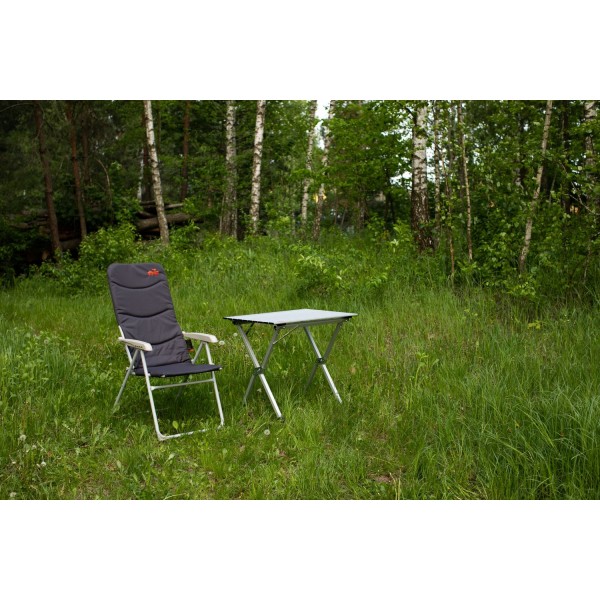 Крісло з регульованим нахилом спинки Tramp TRF-066